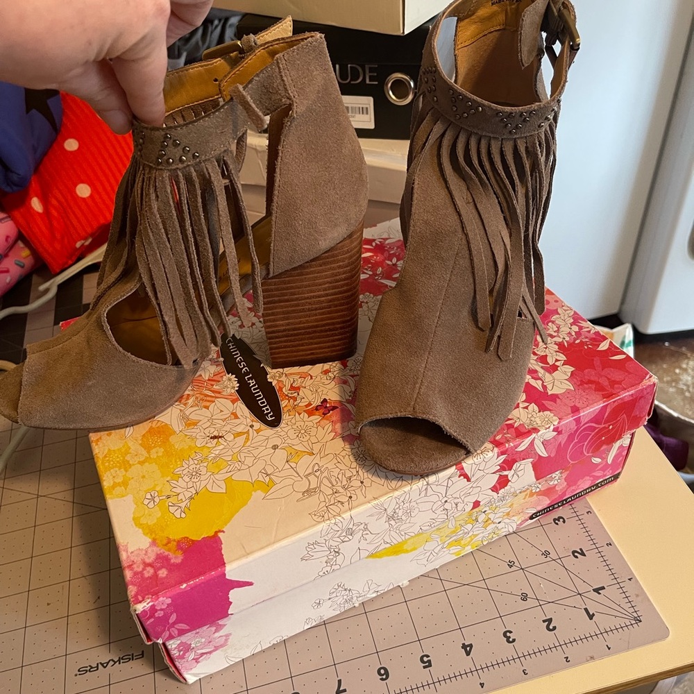 Chinese laundry fringe heels